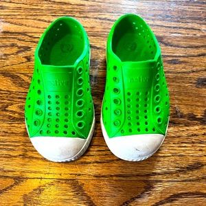 Kids’ bright green Natives shoes! Excellent used condition, size 6 toddler/baby